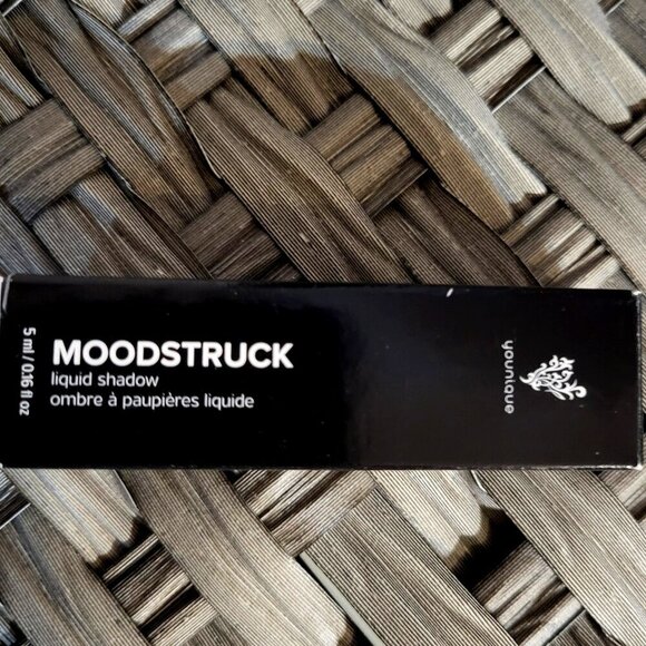 Younique Other - YOUNIQUE MOODSTRUCK LIQUID EYESHADOW - EXALTED